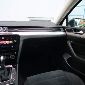 Foto inzerátu Volkswagen Passat 2.0 TDI