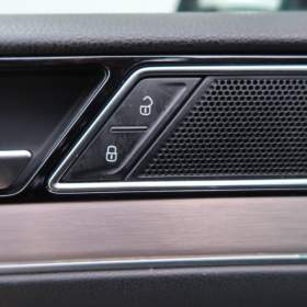 Foto inzerátu Volkswagen Passat 2.0 TDI