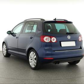 Foto inzerátu Volkswagen Golf 2.0 TDI