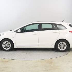 Foto inzerátu Hyundai i30 1.4 CVVT