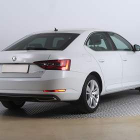 Foto inzerátu Škoda Superb 1.8 TSI