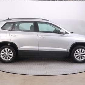 Foto inzerátu Škoda Karoq 1.0 TSI