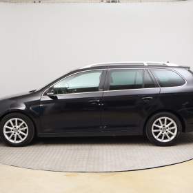 Foto inzerátu Volkswagen Golf 1.6 TDI