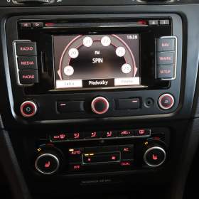 Foto inzerátu Volkswagen Golf 1.6 TDI