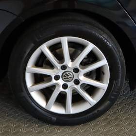 Foto inzerátu Volkswagen Golf 1.6 TDI