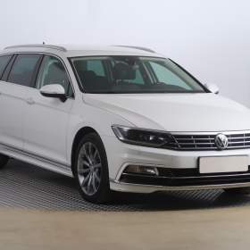 Volkswagen Passat 2.0 TDI / 19574395
