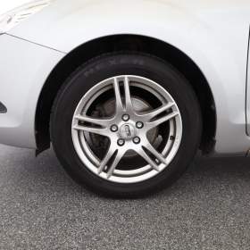 Foto inzerátu Ford Focus 1.6 16V