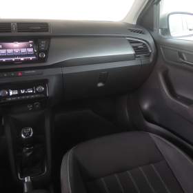 Foto inzerátu Škoda Fabia 1.0 TSI