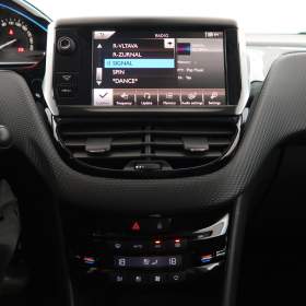 Foto inzerátu Peugeot 2008 1.2 VTi