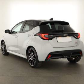 Foto inzerátu Toyota Yaris 1.5 VVT-i Hybrid