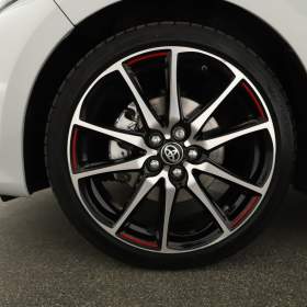 Foto inzerátu Toyota Yaris 1.5 VVT-i Hybrid