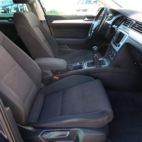 Foto inzerátu Volkswagen Passat 2.0 TDI