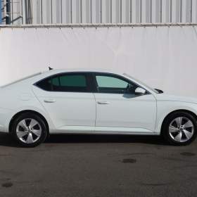 Foto inzerátu Škoda Superb 2.0 TDI