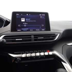 Foto inzerátu Peugeot 3008 1.2 PureTech