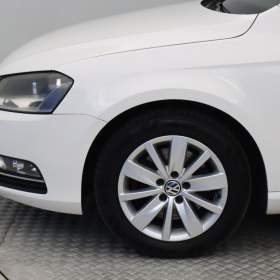 Foto inzerátu Volkswagen Passat 1.6 TDI
