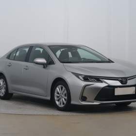 Toyota Corolla 1.5 VVT- i / 19575740
