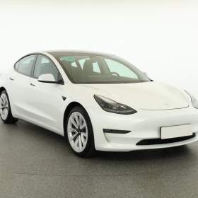 Tesla Model 3 Long Range 4WD 82kWh / 19576769