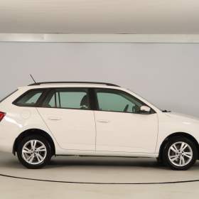 Foto inzerátu Škoda Fabia 1.0 TSI