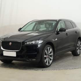 Foto inzerátu Jaguar F-Pace 30d AWD