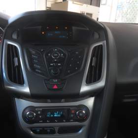 Foto inzerátu Ford Focus 1.6 i