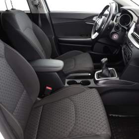 Kia Ceed 1.6 CRDi MHEV / 19576831