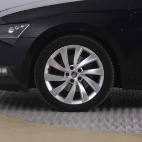 Foto inzerátu Škoda Superb 2.0 TDI