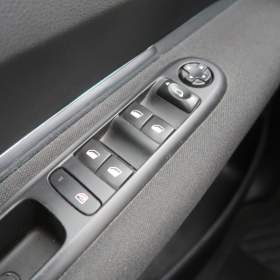 Foto inzerátu Peugeot 5008 1.6 BlueHDi