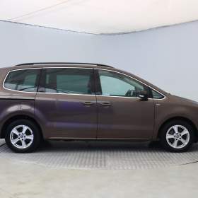 Foto inzerátu Volkswagen Sharan 2.0 TDI