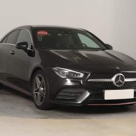 Mercedes- Benz CLA 220 / 19576883