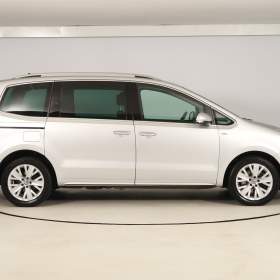 Foto inzerátu Volkswagen Sharan 2.0 TDI