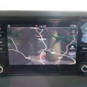 Foto inzerátu Škoda Karoq 1.5 TSI