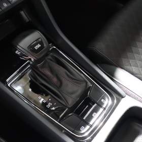 Foto inzerátu Škoda Karoq 1.5 TSI