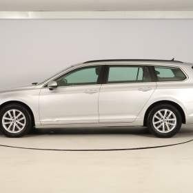 Foto inzerátu Volkswagen Passat 2.0 TDI