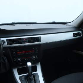 Foto inzerátu BMW Řada 3 320 d xDrive