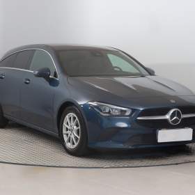 Mercedes- Benz CLA 180 / 19577712
