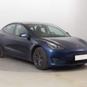 Foto inzerátu Tesla Model 3 Std Range Plus 55kWh