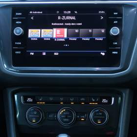 Foto inzerátu Volkswagen Tiguan 2.0 TDI