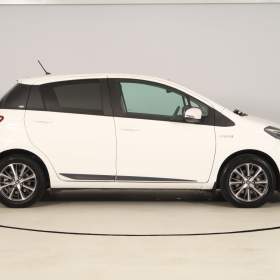 Foto inzerátu Toyota Yaris 1.5 Hybrid