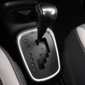 Foto inzerátu Toyota Yaris 1.5 Hybrid