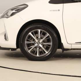 Foto inzerátu Toyota Yaris 1.5 Hybrid
