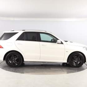 Foto inzerátu Mercedes-Benz ML ML 350 BlueTEC