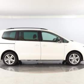 Foto inzerátu Volkswagen Sharan 2.0 TDI