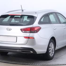 Foto inzerátu Hyundai i30 1.0 T-GDI