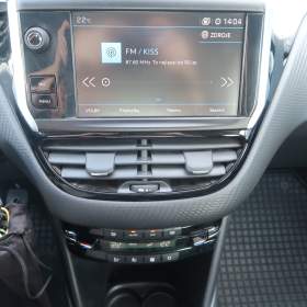 Foto inzerátu Peugeot 2008 1.2 PureTech