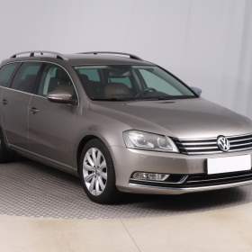 Volkswagen Passat 2.0 TDI / 19578357