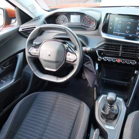 Foto inzerátu Peugeot 2008 1.2 PureTech