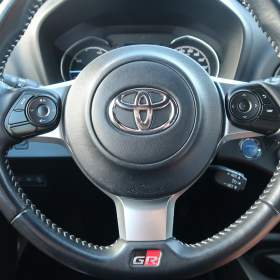 Foto inzerátu Toyota Yaris 1.5 Hybrid
