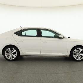 Foto inzerátu Škoda Superb 2.0 TDI