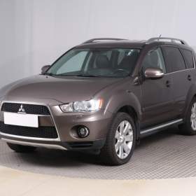Foto inzerátu Mitsubishi Outlander 2.2 DI-D