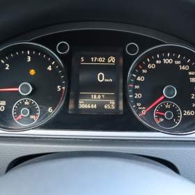 Foto inzerátu Volkswagen Passat 2.0 TDI